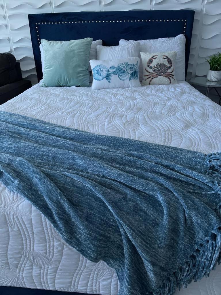 Beautiful Ocean Blue Love Oceanfront Apartment Fajardo Extérieur photo