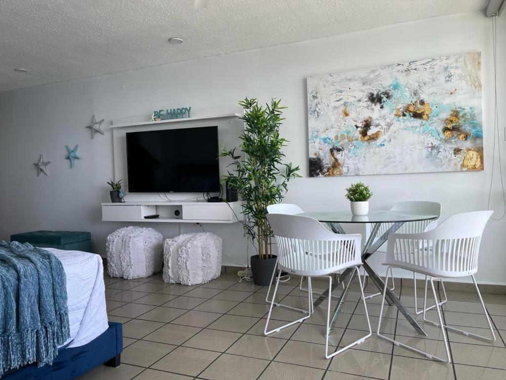 Beautiful Ocean Blue Love Oceanfront Apartment Fajardo Extérieur photo